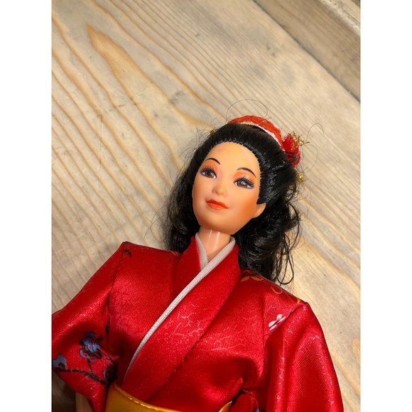 Rare Vintage 1984 Dolls of the World Japan Barbie Doll with shoes complete outfi - Picture 8 of 8